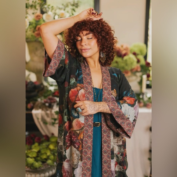 ⭐️Back in Stock⭐️Flight of Fancy Vintage Art Boho Long Duster - Picture 12 of 15